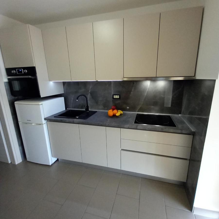 יאדראנובו Apartmani Nizic מראה חיצוני תמונה